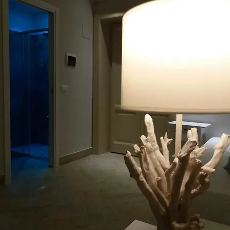 Oriental Palace Oda ve Kahvaltı Katanya