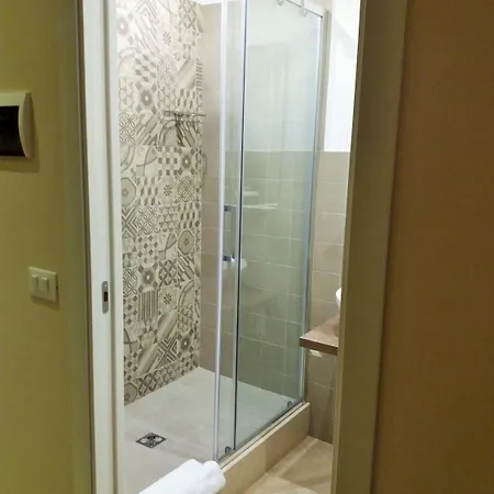 Oda ve Kahvaltı Oriental Palace Katanya